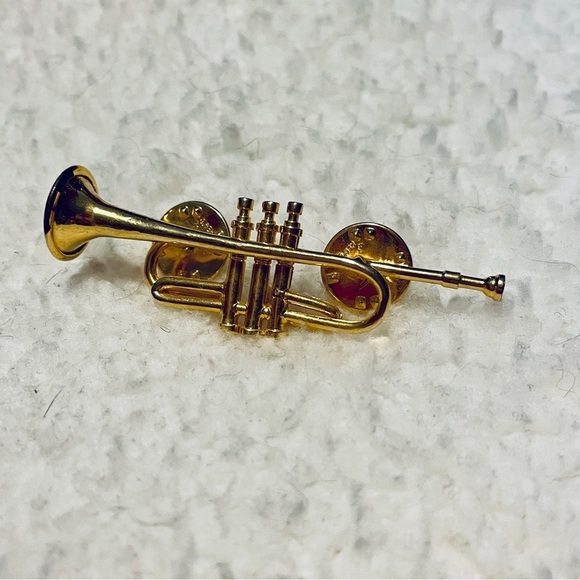 Solid Brass Trumpet Pin - Picture 2 of 5